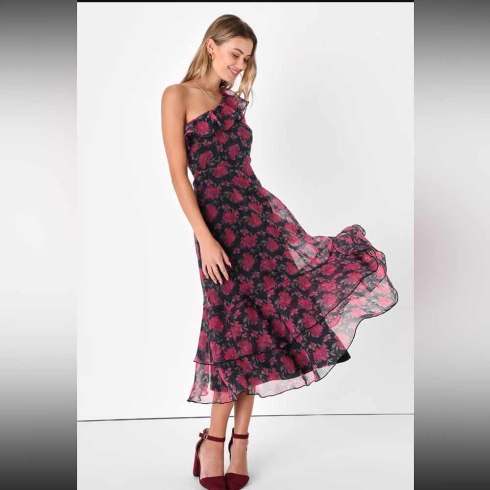 Lulu’s floral dress